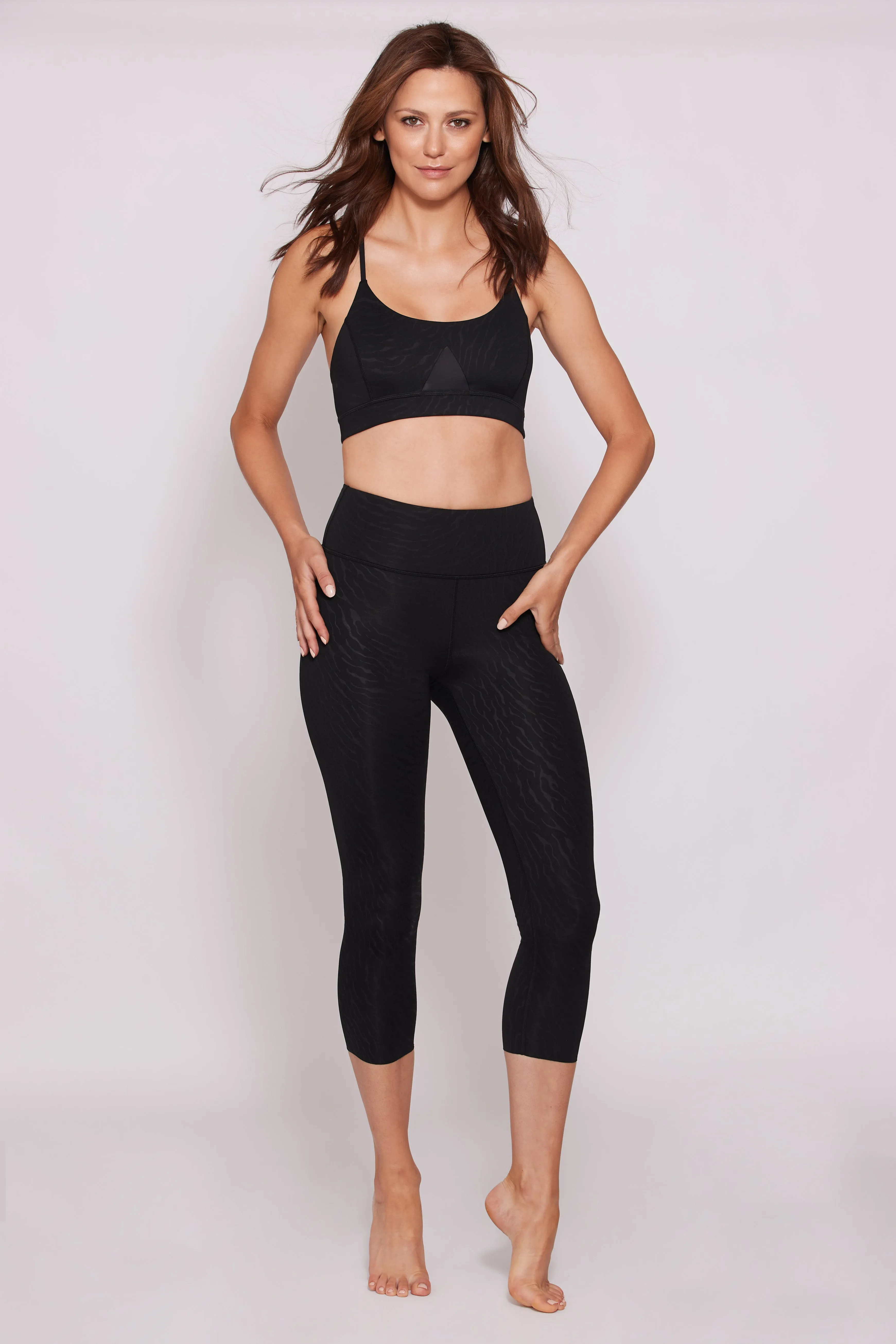 Conquer Crop Legging in Embossed Zebra