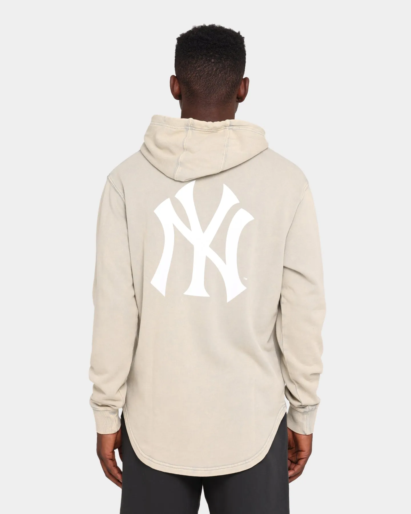 Majestic Athletic New York Yankees Duke Washed Hoodie Snow Wash Pale